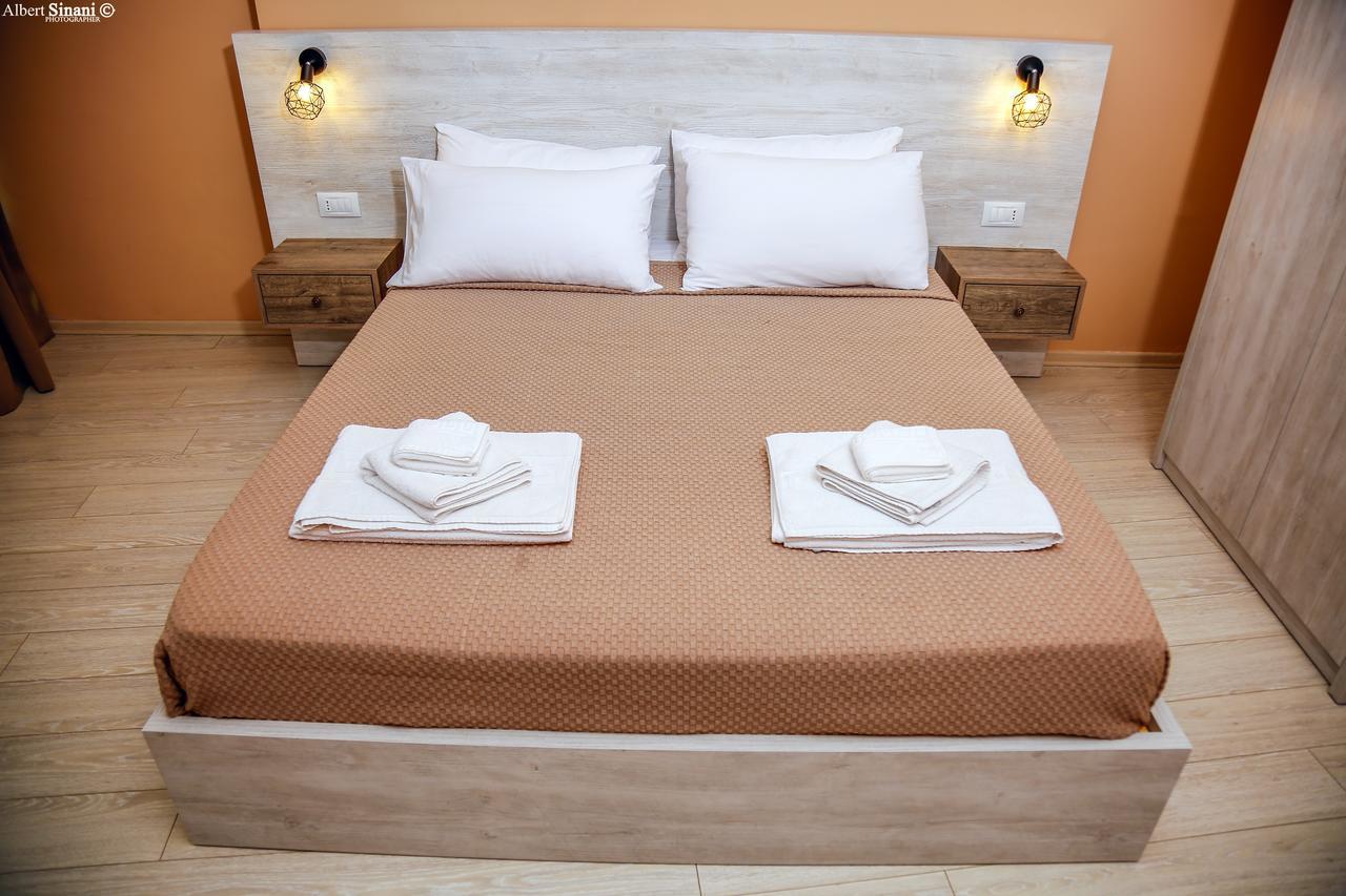 Yzberishti Arc Hotel Tirana מראה חיצוני תמונה
