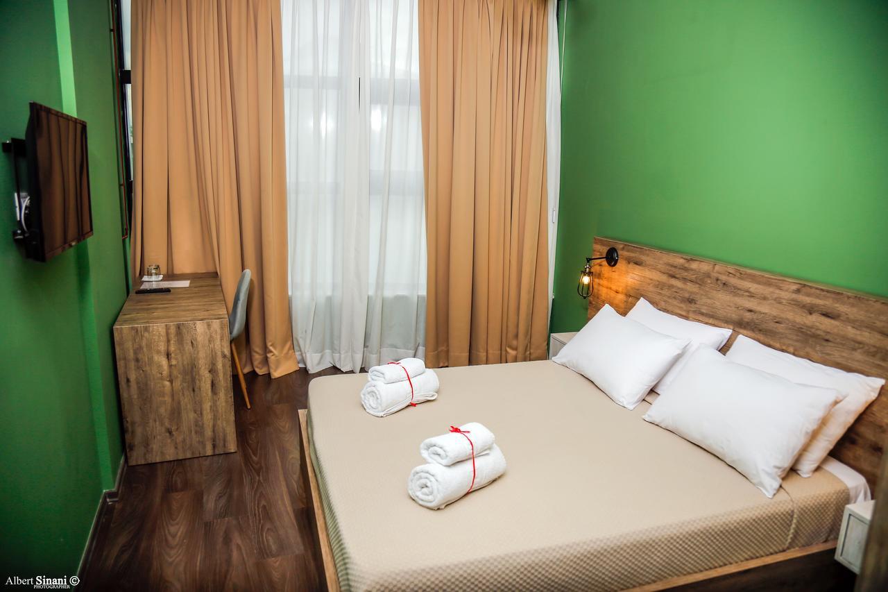 Yzberishti Arc Hotel Tirana מראה חיצוני תמונה