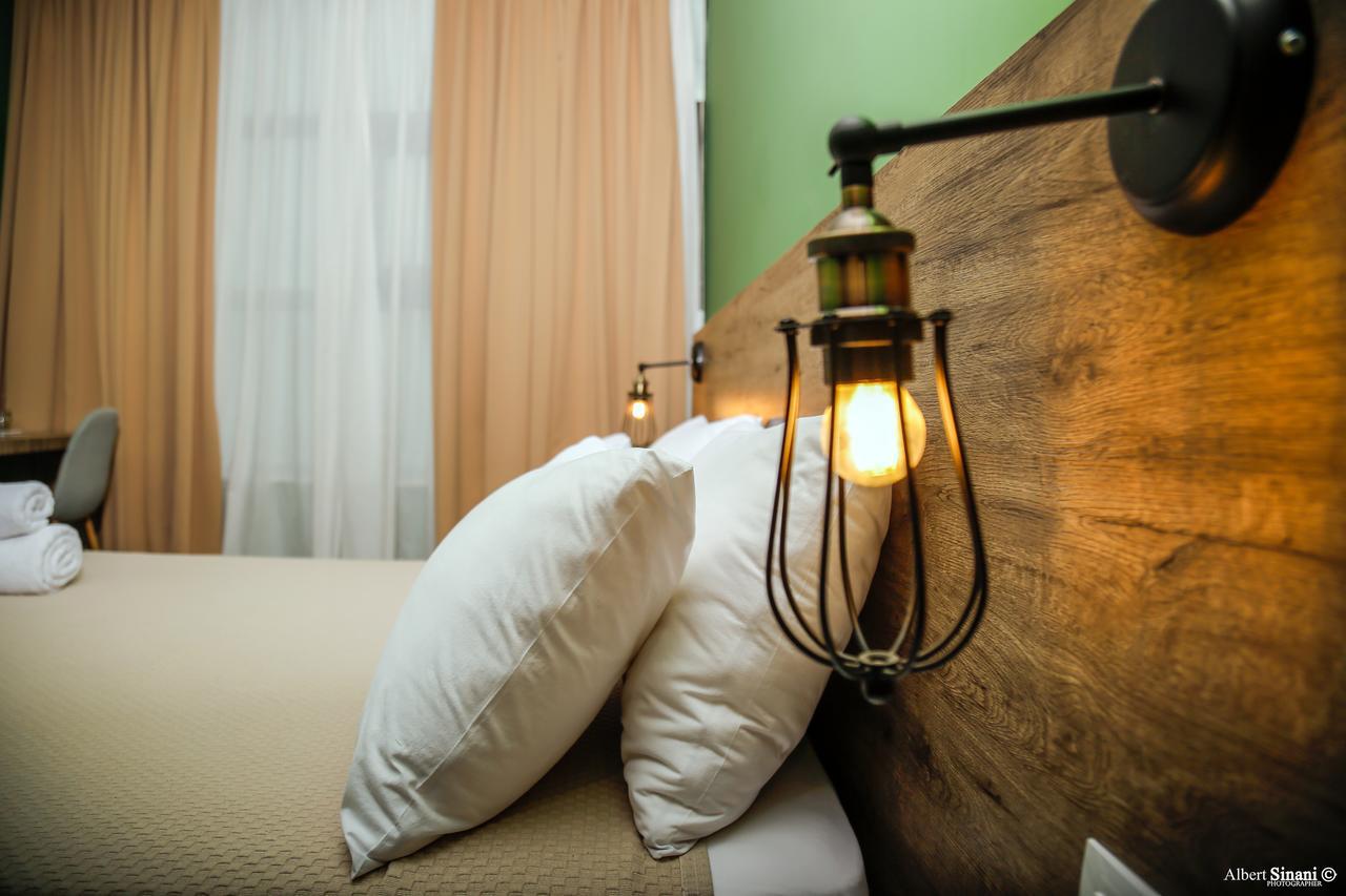 Yzberishti Arc Hotel Tirana מראה חיצוני תמונה