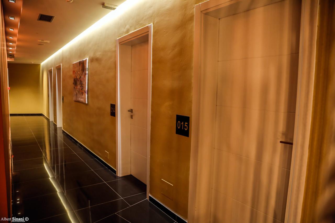 Yzberishti Arc Hotel Tirana מראה חיצוני תמונה